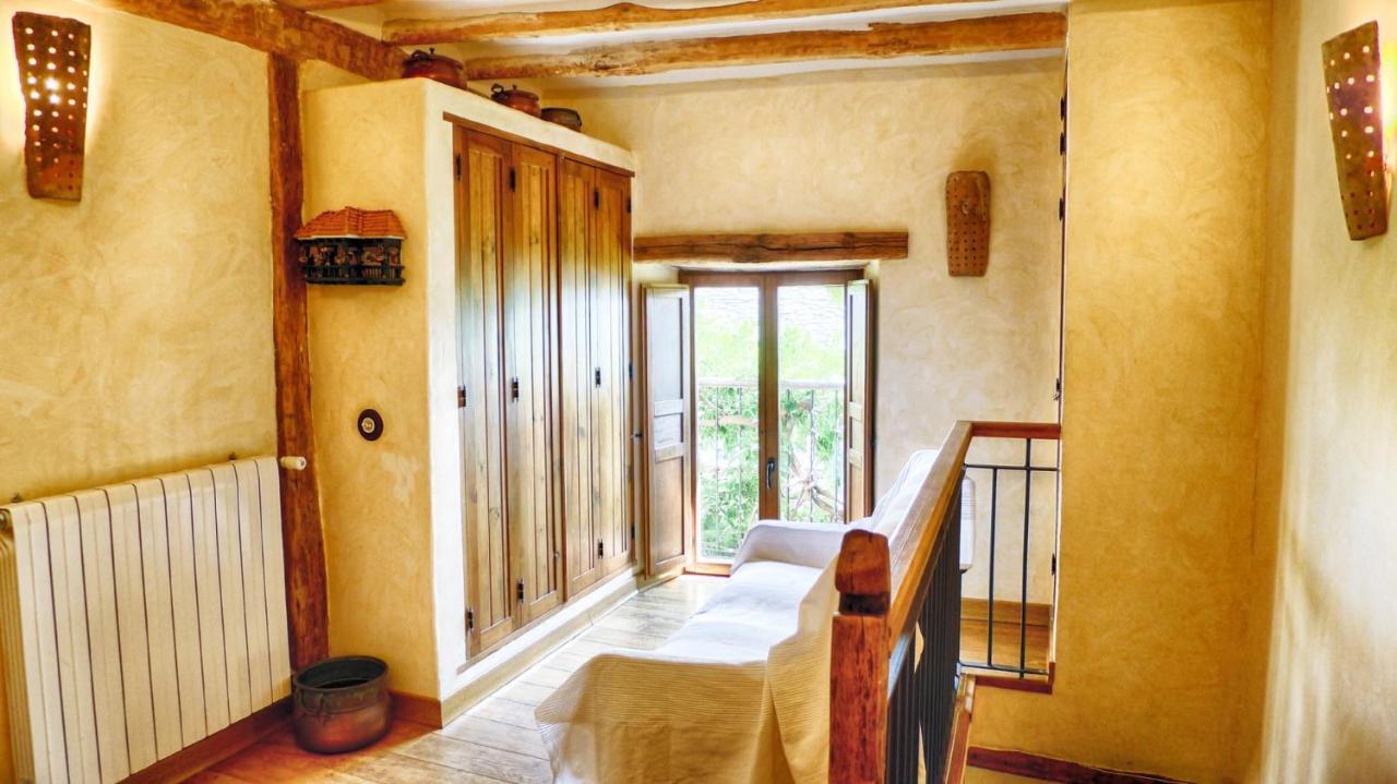 Casa Rural El Abejaruco (Adults Only) Кампийо де Ранас Екстериор снимка