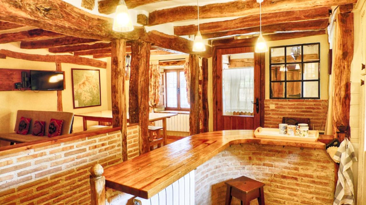 Casa Rural El Abejaruco (Adults Only) Кампийо де Ранас Екстериор снимка