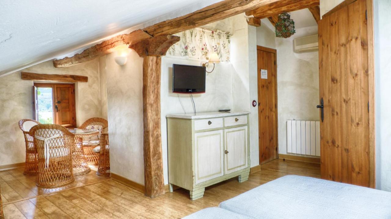 Casa Rural El Abejaruco (Adults Only) Кампийо де Ранас Екстериор снимка